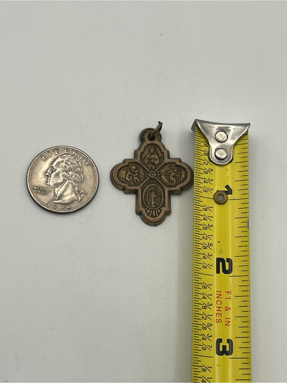 Vintage Catholic Gold tone 4 Way Religious Medal Four Way Cross pendant - Picture 12 of 12